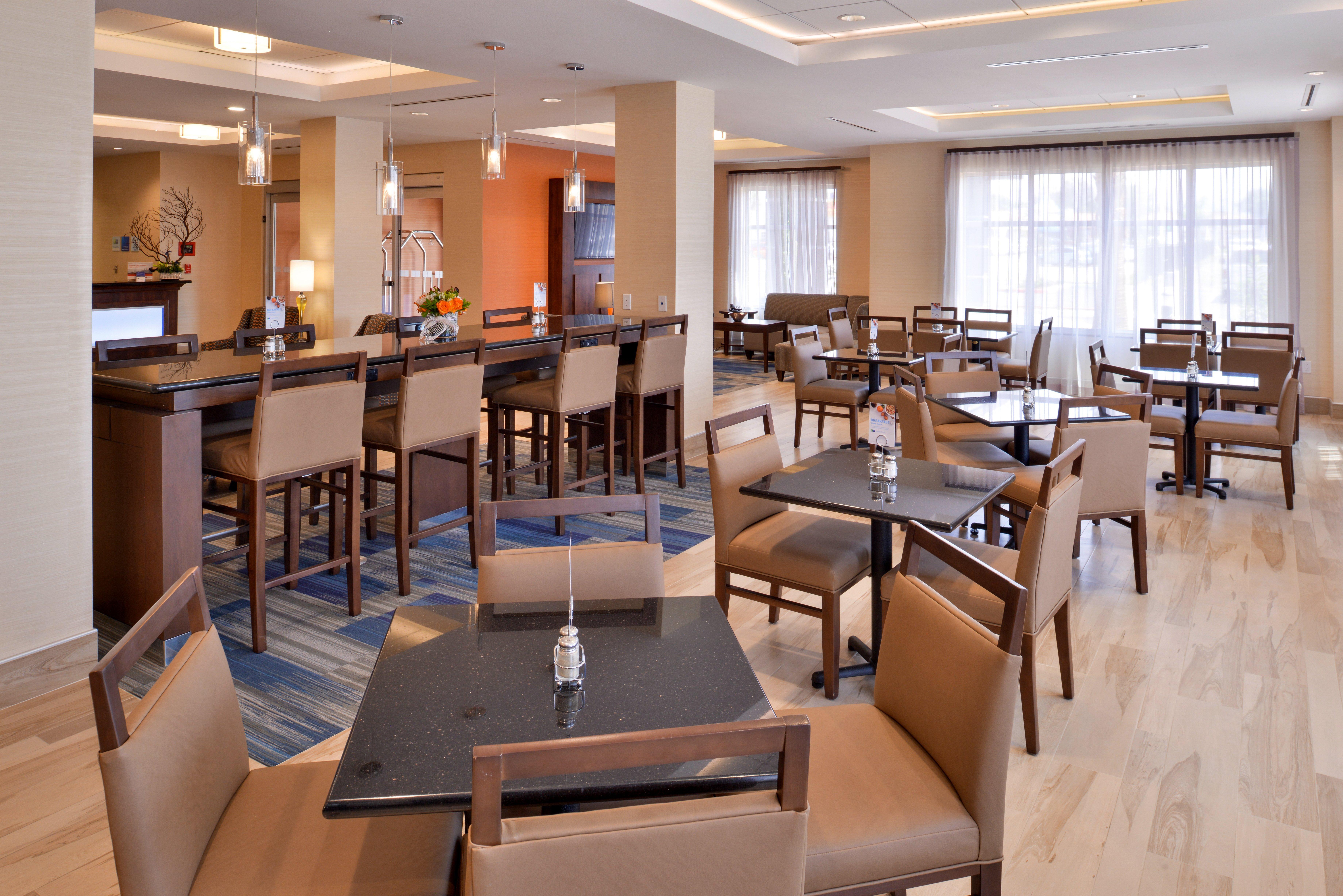 Holiday Inn Express Hotels & Suites Loma Linda By Ihg Екстер'єр фото